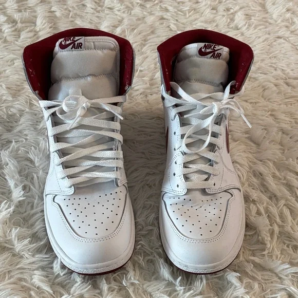 Nike White and Red Athletic Shoes - Picture 4 of 5